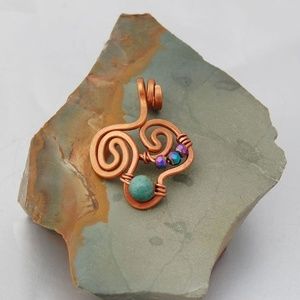 turqouise and rainbow crystal copper pendant